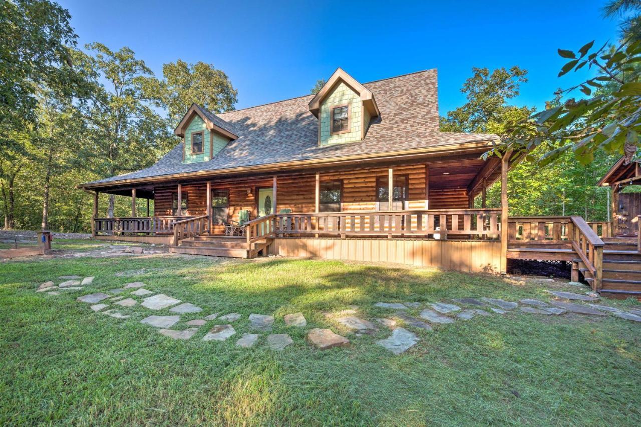 Broken Bow Retreat On 2 Acres With Hot Tub And Deck! Villa Exterior photo