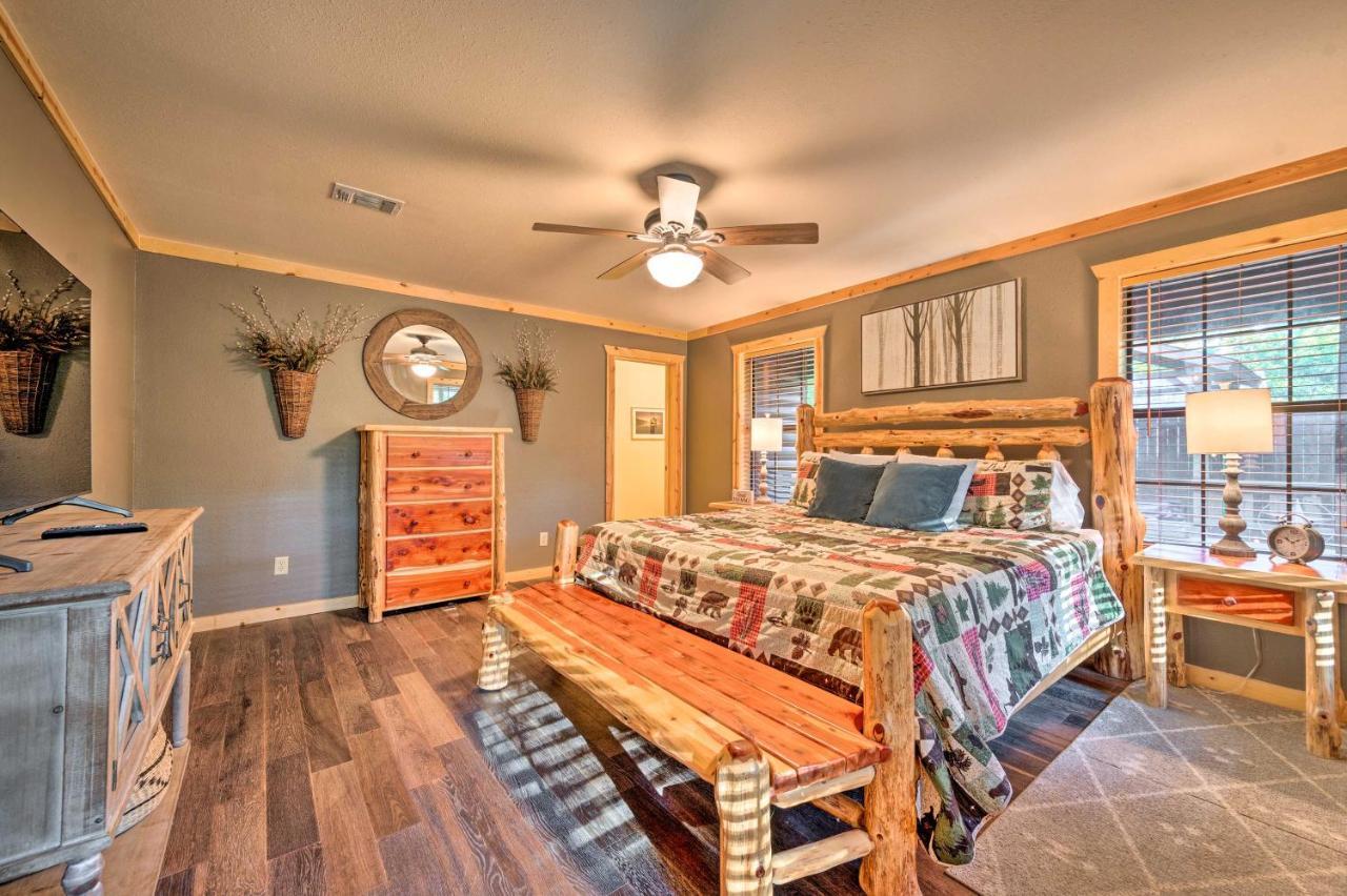 Broken Bow Retreat On 2 Acres With Hot Tub And Deck! Villa Exterior photo