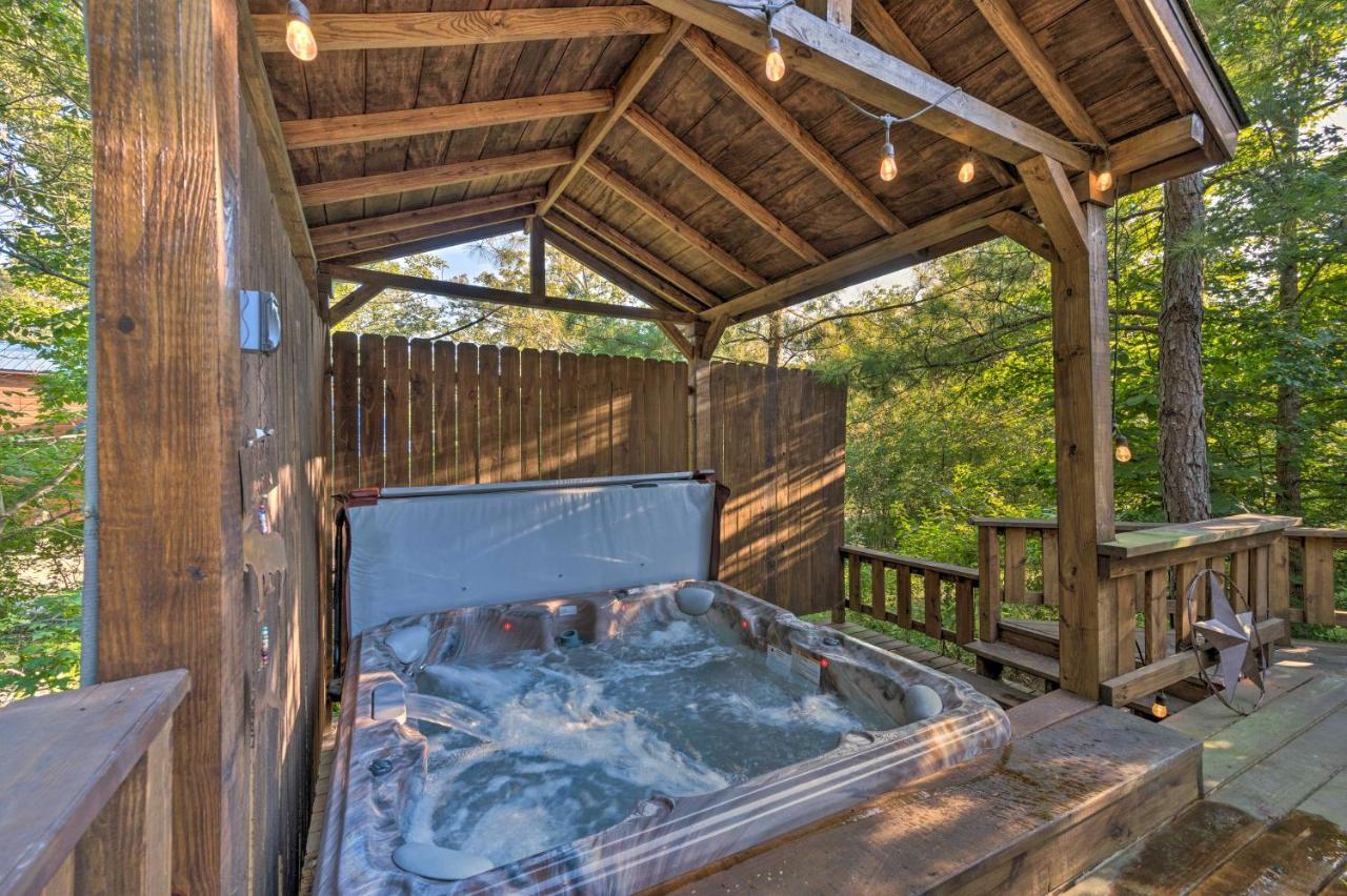 Broken Bow Retreat On 2 Acres With Hot Tub And Deck! Villa Exterior photo