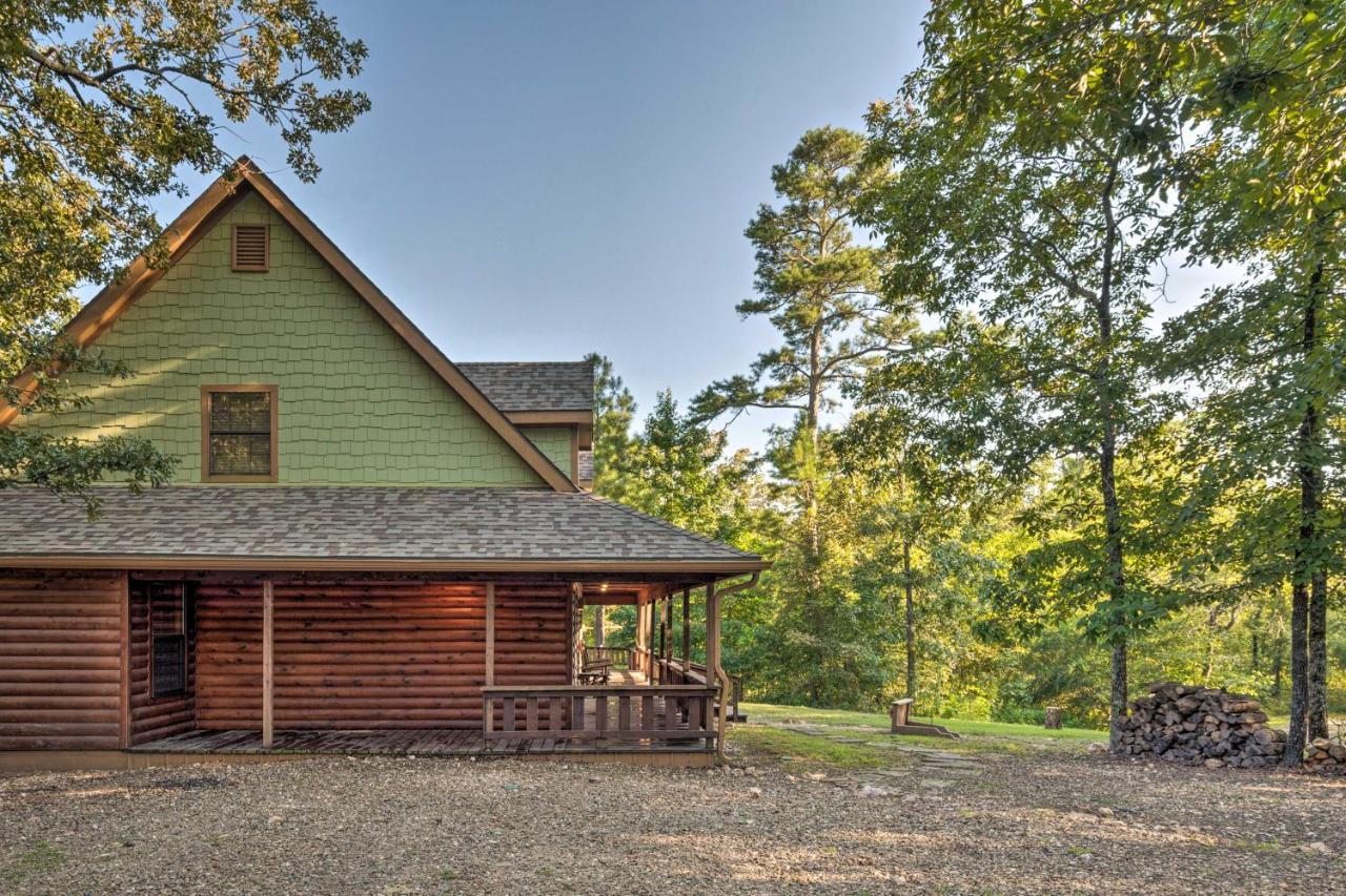 Broken Bow Retreat On 2 Acres With Hot Tub And Deck! Villa Exterior photo